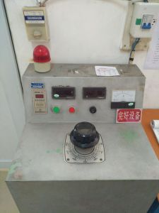 工频电压试验控制台